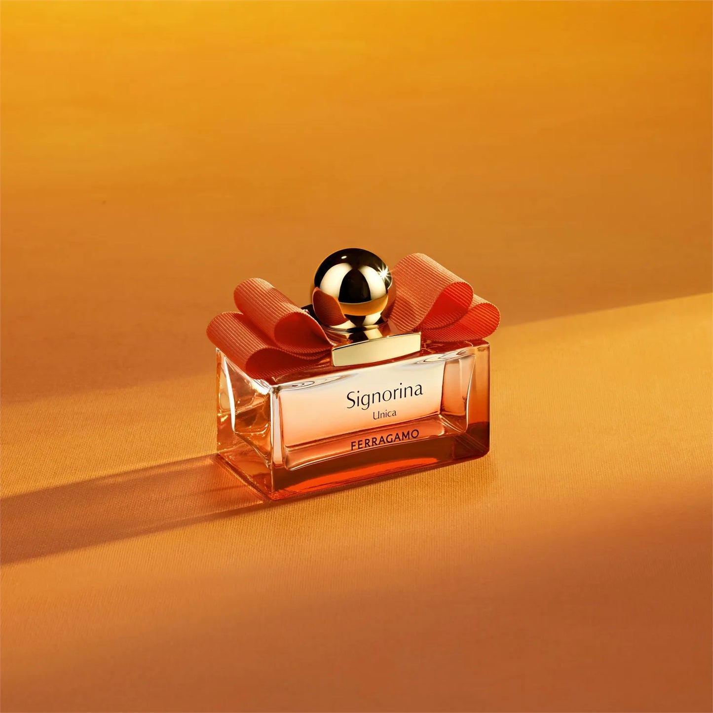 MISS UNIQUE FERRAGAMO