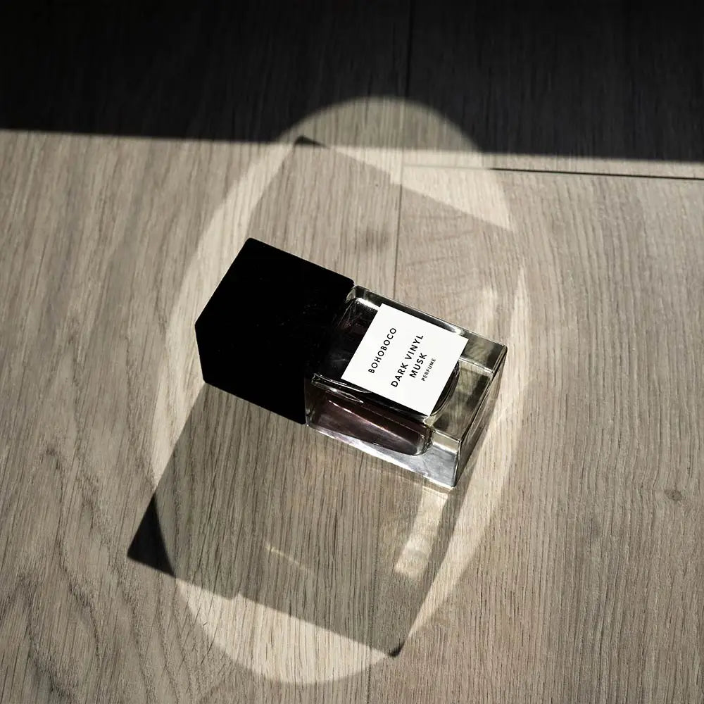 DARK VINYL MUSK EXTRAIT DE PARFUM BOHOBOCO