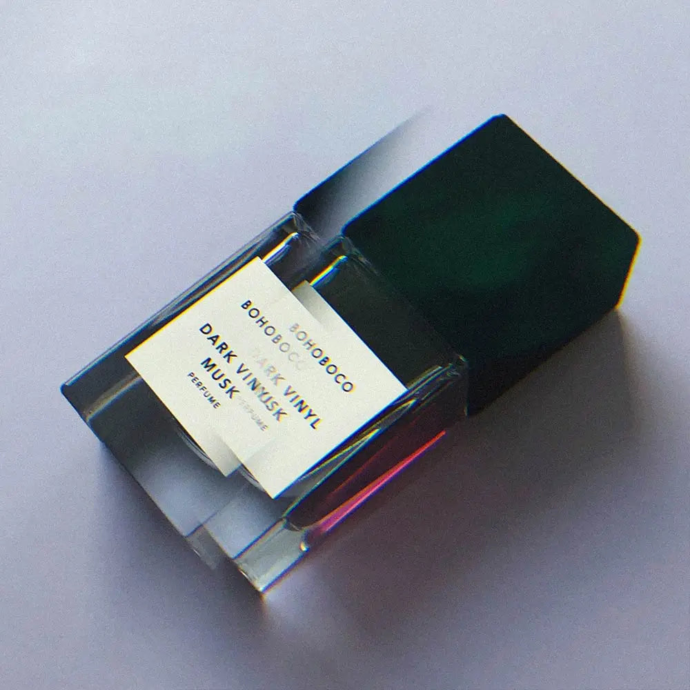 DARK VINYL MUSK EXTRAIT DE PARFUM BOHOBOCO